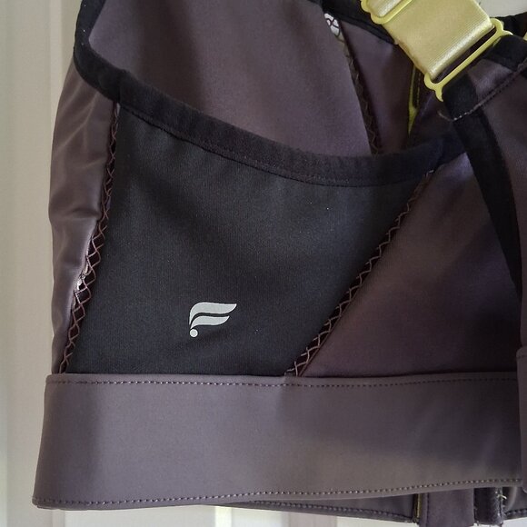 Fabletics Gray & Neon Green Women's Workout Set Size M - Picture 12 of 13